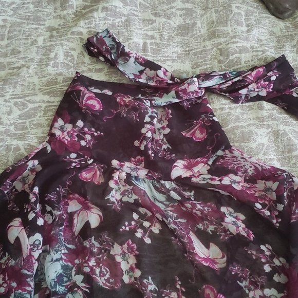 Semi formal romper - Picture 2 of 6